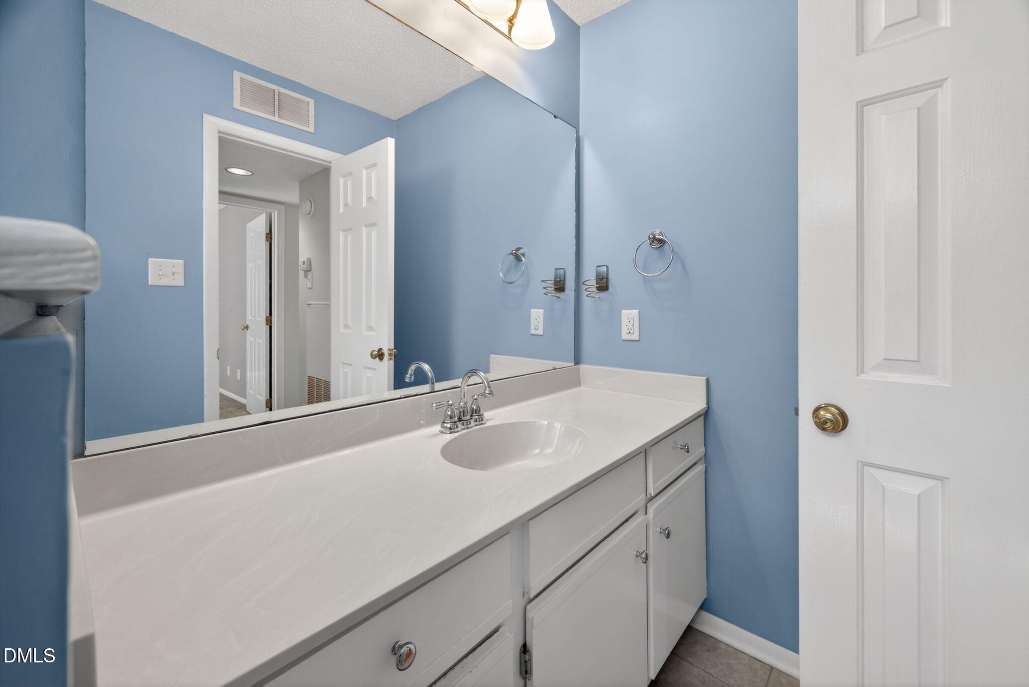 3704 Chimney Ridge Place, Unit 207 Durham, NC 27713 - Photo 14 of 31 Bathroom