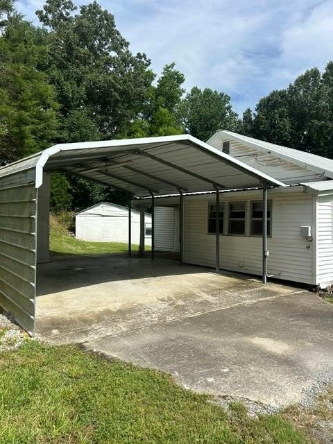 232 Natchez Trace Road Camden, TN 38320 - Photo 6 of 14