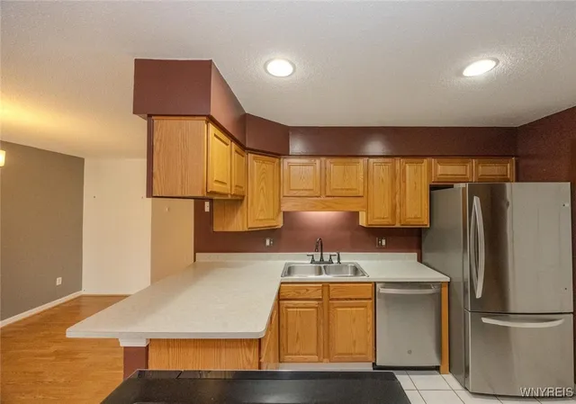 $210,000 | 12 Brookfield Lane, Unit 6, Cheektowaga, NY 14227