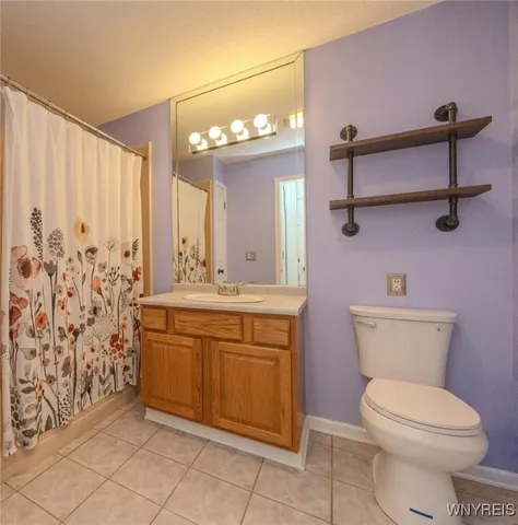 $210,000 | 12 Brookfield Lane, Unit 6, Cheektowaga, NY 14227