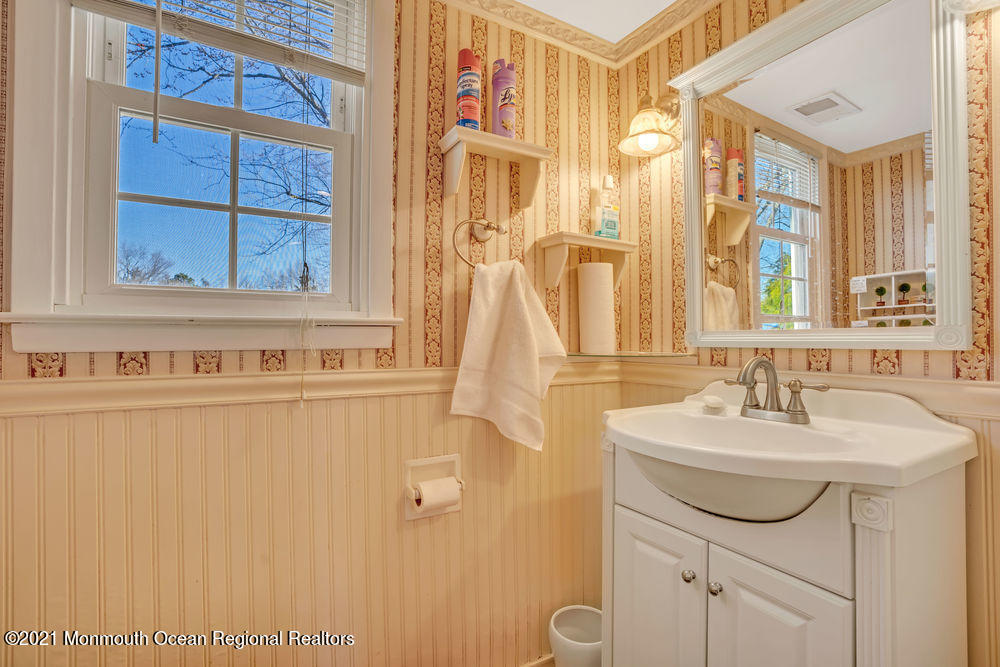 513 Frank Applegate Road Jackson, NJ 08527 - Photo 22 of 38 023_dsc00131