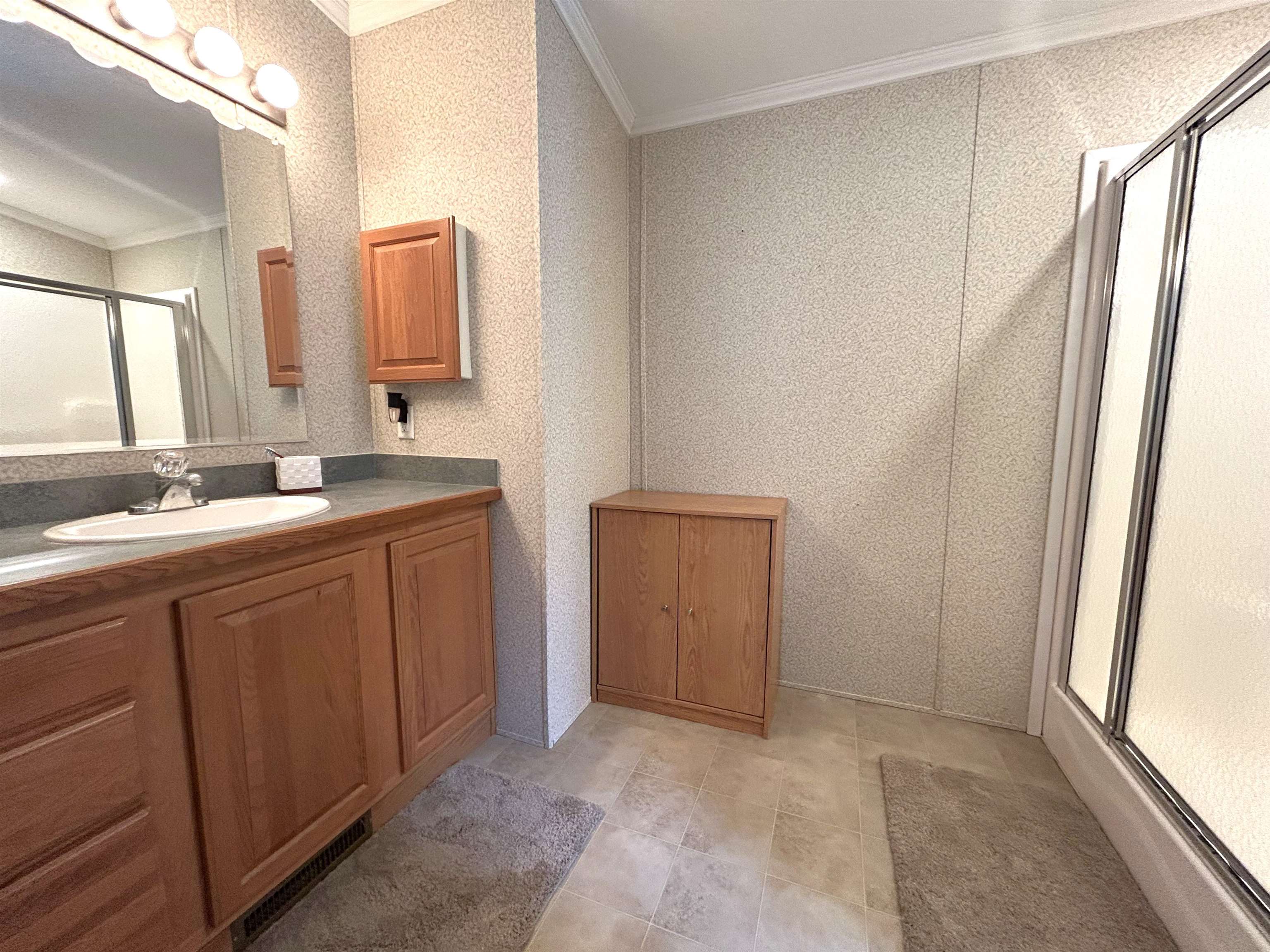 75 Hilton Avenue Exeter, NH 03833 - Photo 10 of 18