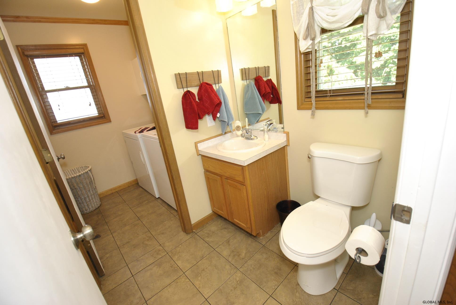 17 Red Rock Road Troy, NY 12182 - Photo 9 of 20 Photo 9