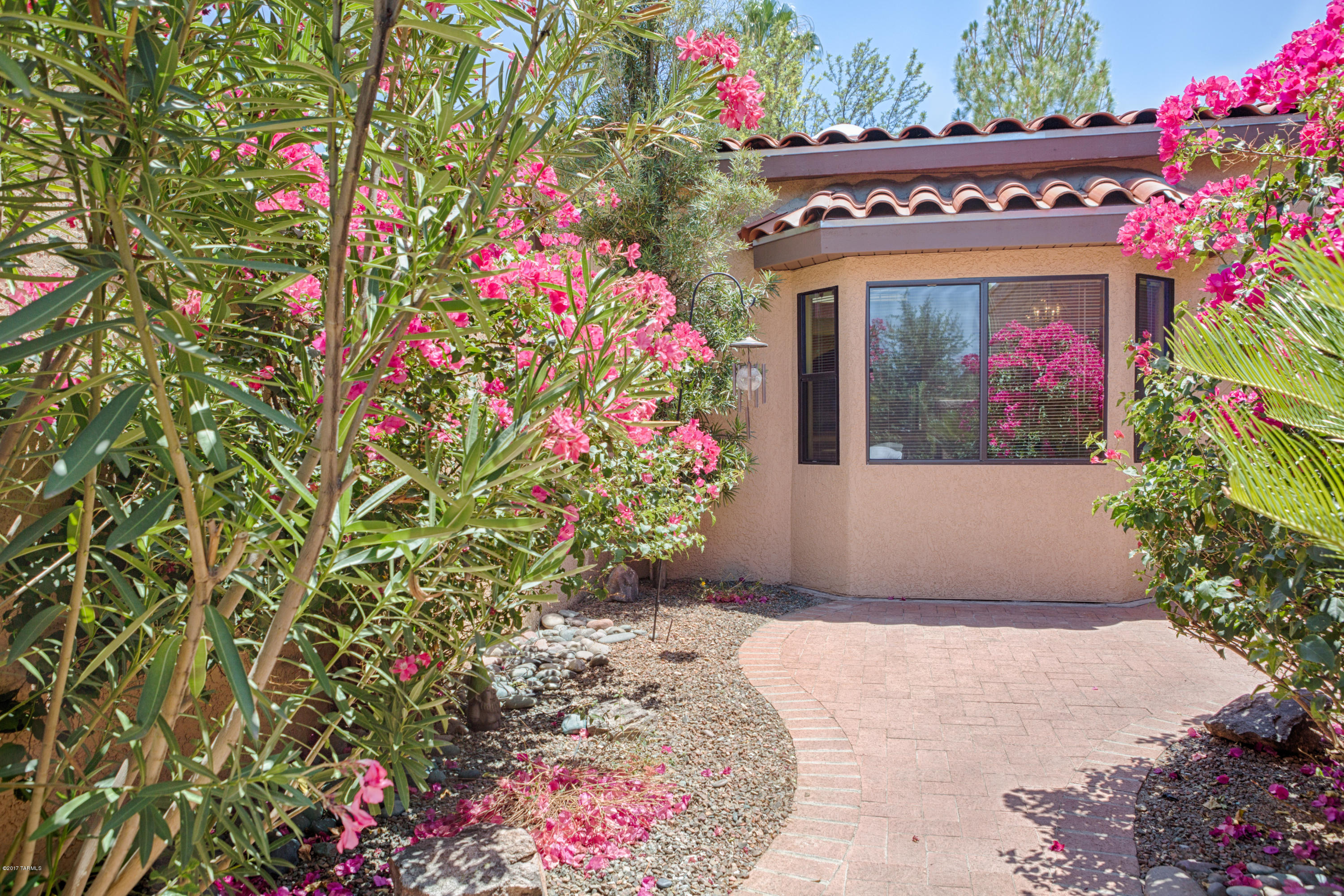 40 East Inverness Place Oro Valley, AZ 85737 - Photo 4 of 34