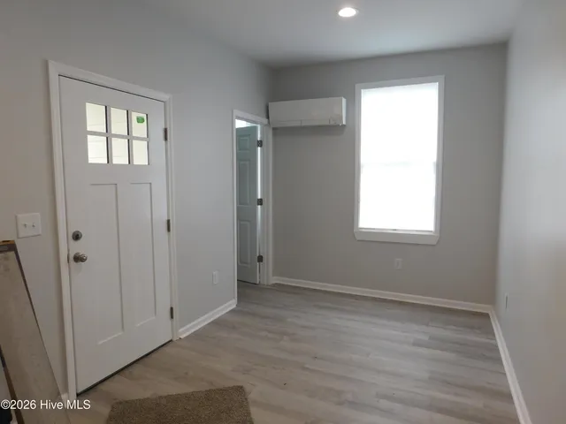 $1,350 | 706 East Front Street, Unit A, New Bern, NC 28560