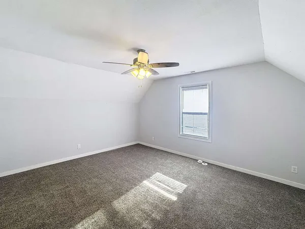 $90,000 | 1518 West 2nd Street, Davenport, IA 52802
