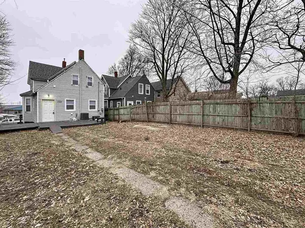 $90,000 | 1518 West 2nd Street, Davenport, IA 52802