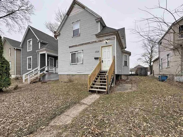 $90,000 | 1518 West 2nd Street, Davenport, IA 52802