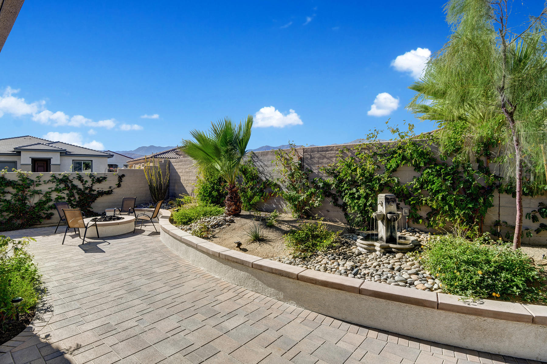 51 Merlot Rancho Mirage, CA 92270 - Photo 11 of 50 020 BACK PATIO MLS