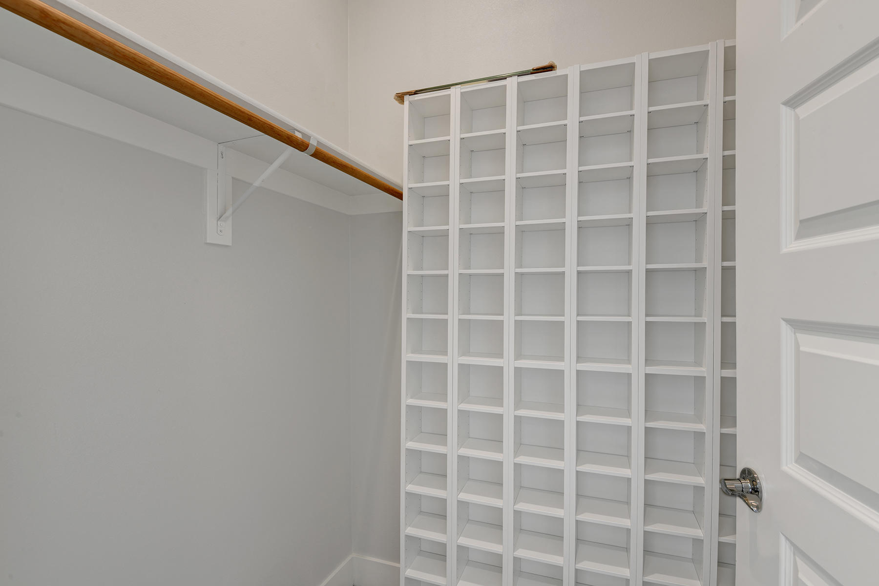 51 Merlot Rancho Mirage, CA 92270 - Photo 18 of 50 036 DEN WALK IN CLOSET MLS