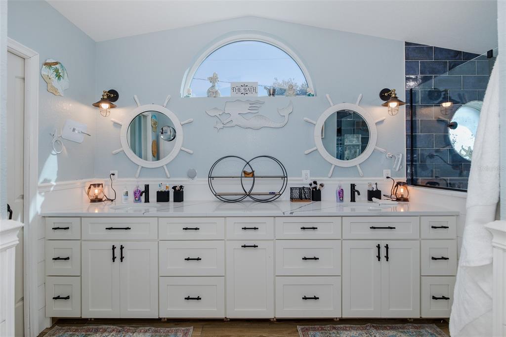 8211 Hayward Lane Port Richey, FL 34668 - Photo 20 of 65