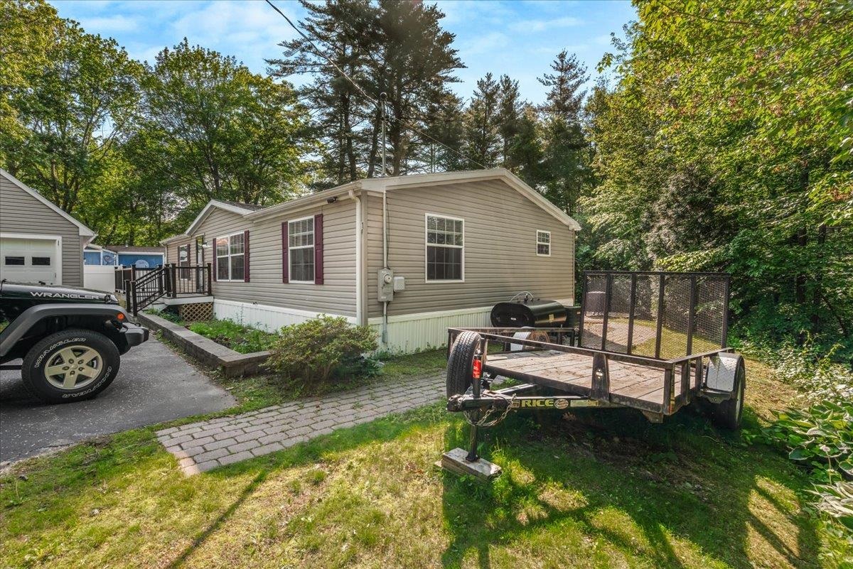16 Gina Drive Rochester, NH 03867 - Photo 6 of 46 Gallery Image 6