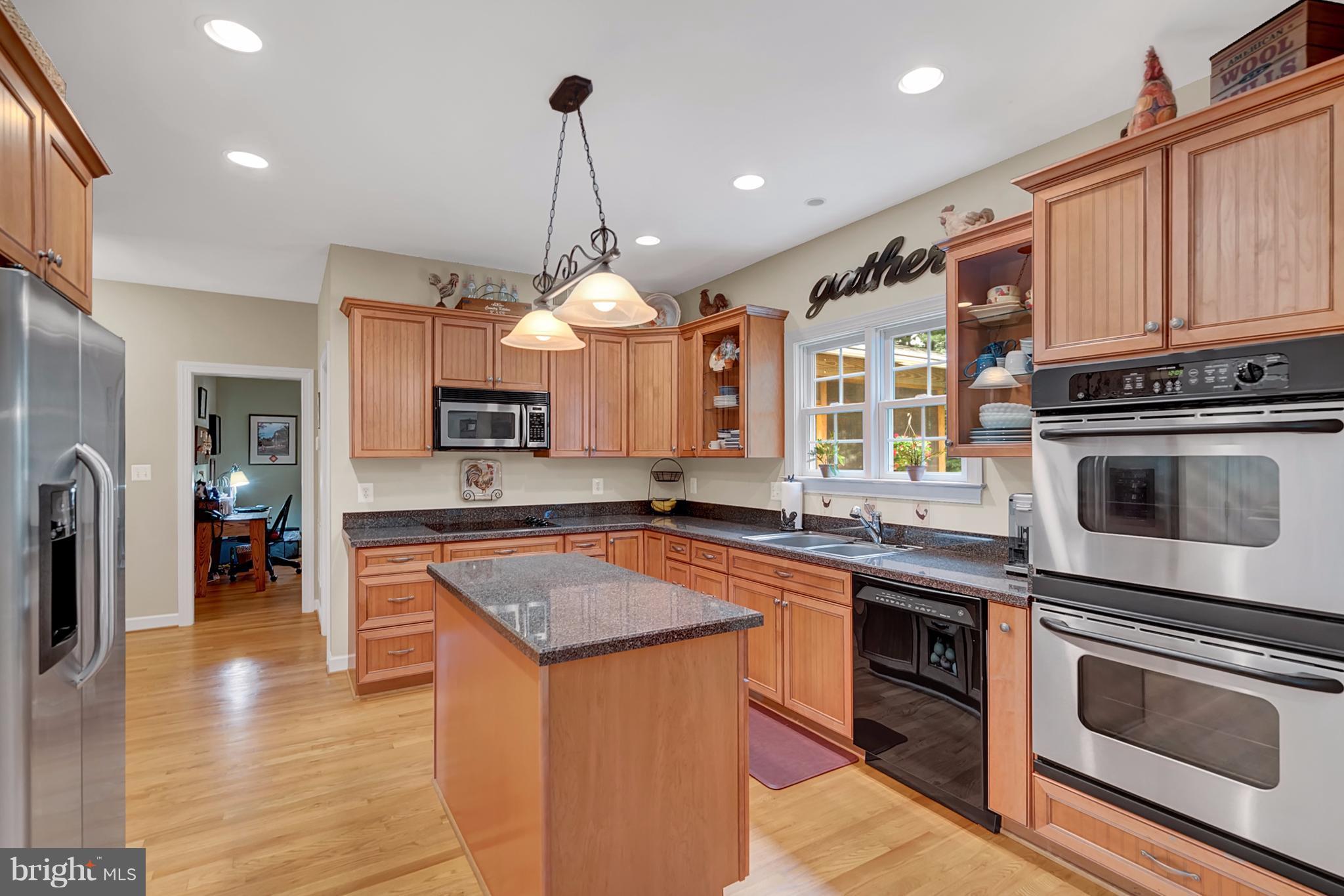 6370 Georgetown Road Broad Run, VA 20137 - Photo 4 of 30 Kitchen