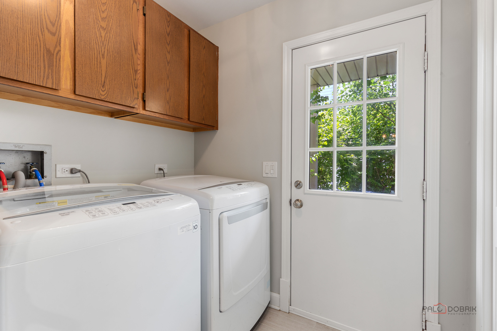 2965 Keystone Road Northbrook, IL 60062 - Photo 19 of 40 a utility room with dryer and washer