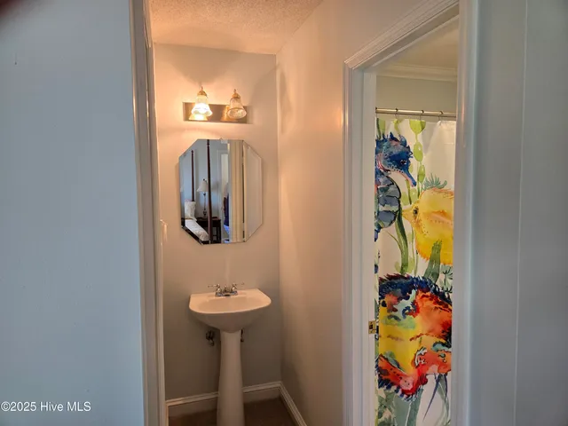 $459,000 | 121 Schley Avenue, Lake Waccamaw, NC 28450