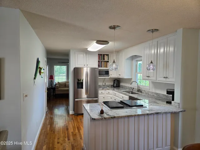 $459,000 | 121 Schley Avenue, Lake Waccamaw, NC 28450