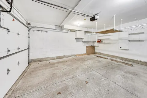$385,000 | 4932 West Lawrence Avenue, Unit J, Chicago, IL 60630