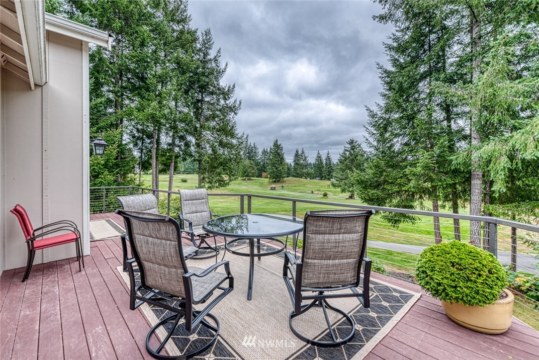 281 East Soderberg Road Allyn, WA 98524 - Photo 24 of 25 Gallery Image 24