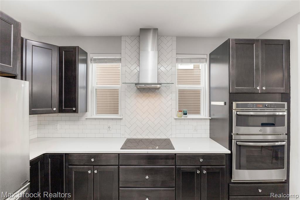 4211 Kent Road Royal Oak, MI 48073 - Photo 10 of 54
