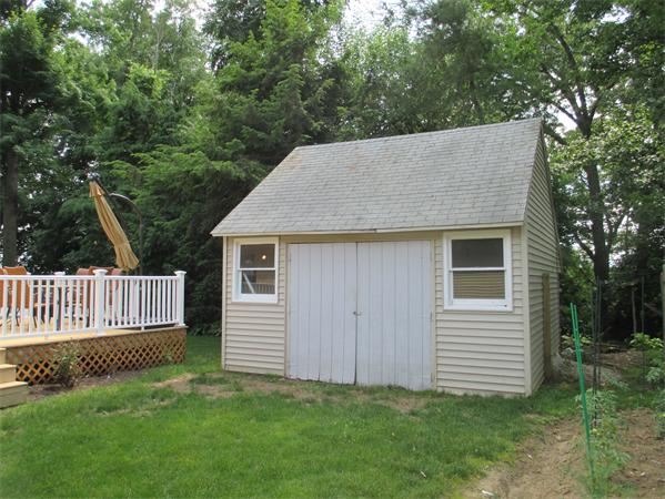 24 Ridgeview Terrace Westfield, MA 01085 - Photo 4 of 19 Gallery Image 4