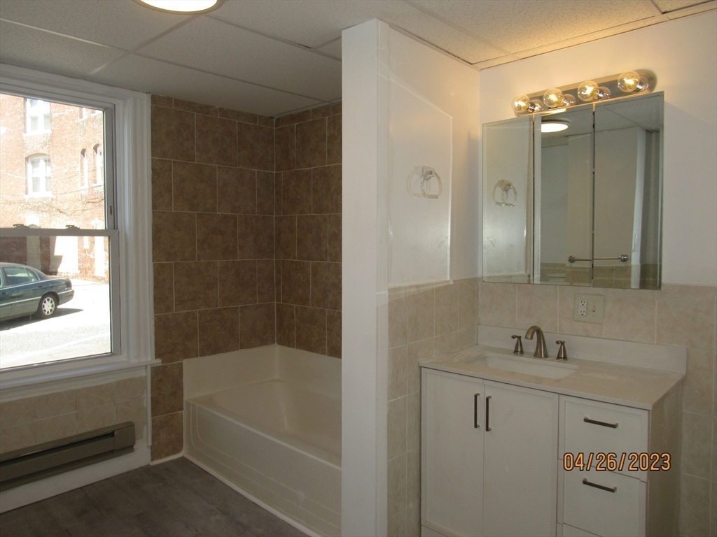 4 Plum Street, Unit 1 Worcester, MA 01604 - Photo 11 of 27