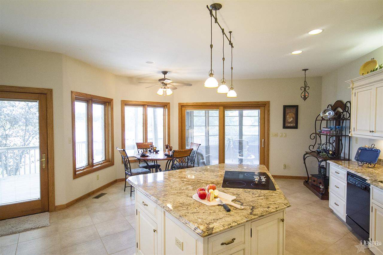 14727 Halter Road Leo, IN 46765 - Photo 9 of 30