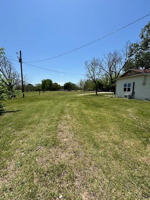 239 Ranch Road Joshua, TX 76058 - Photo 33 of 34 a view of a field with a house in background