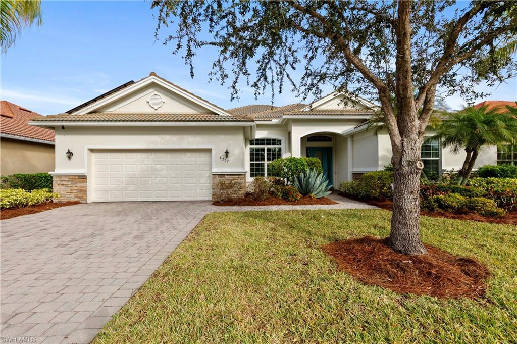 8207 Potomac Lane Naples, FL 34104 - Photo 1 of 43