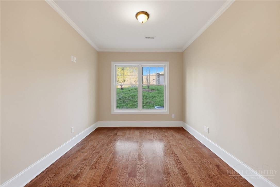 155 Gateway Drive, Unit 101 Boone, NC 28607 - Photo 14 of 50