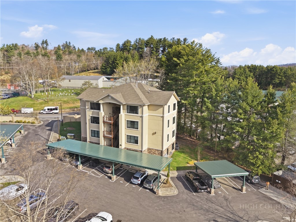 155 Gateway Drive, Unit 101 Boone, NC 28607 - Photo 43 of 50