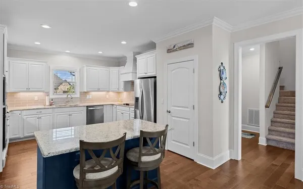 $849,900 | 5403 Sicily Street, Oak Ridge, NC 27310