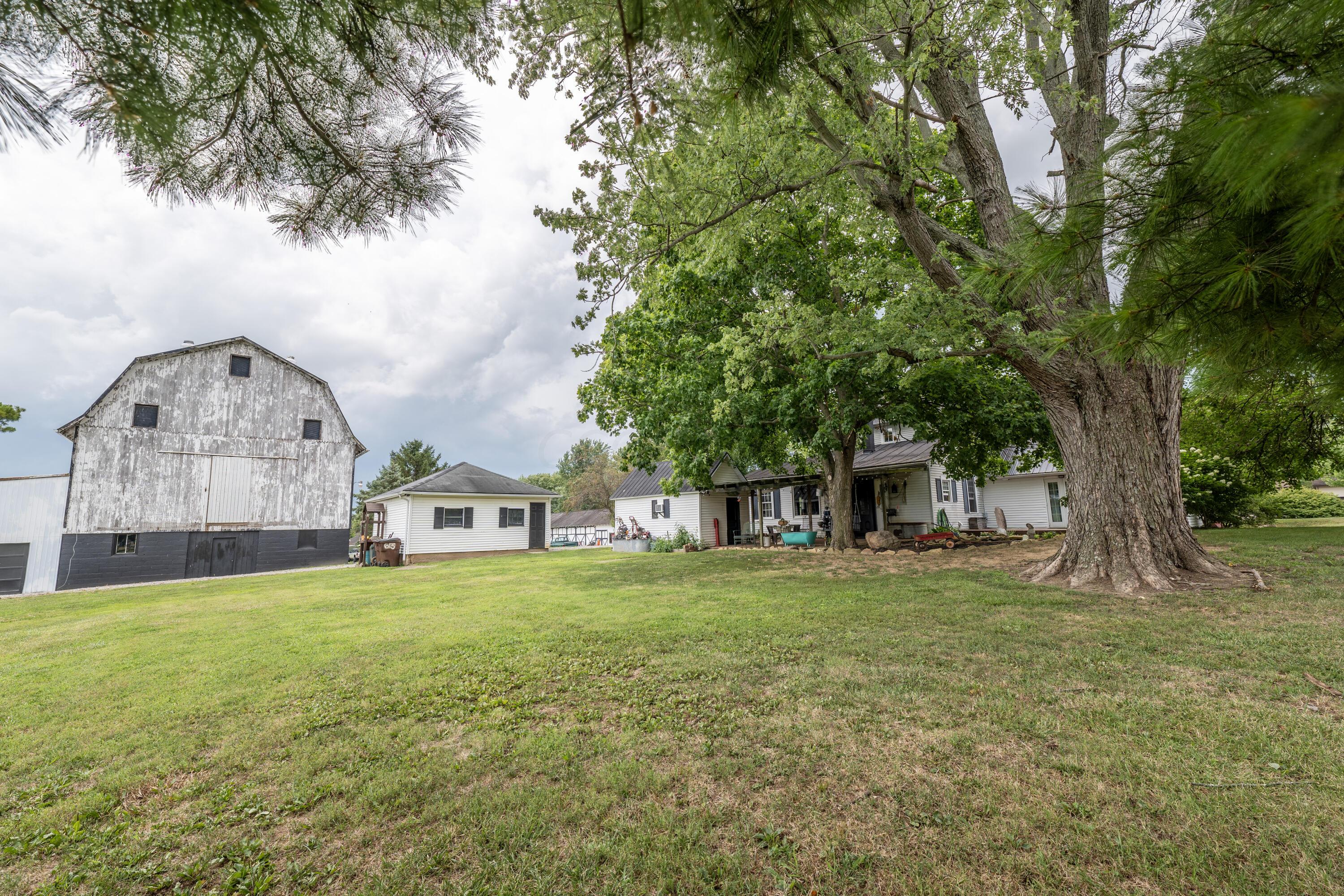 1446 Snyder Road Kingston, OH 45644 - Photo 34 of 53 1446 Snyder Rd Kingston033
