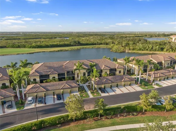 $389,999 | 7235 River Hammock Drive, Unit 103, Bradenton, FL 34212