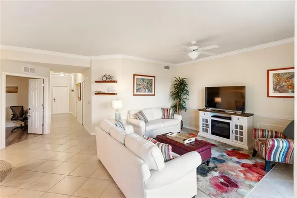 $389,999 | 7235 River Hammock Drive, Unit 103, Bradenton, FL 34212
