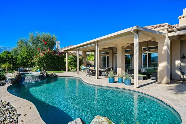 a outdoor view with a sitting space