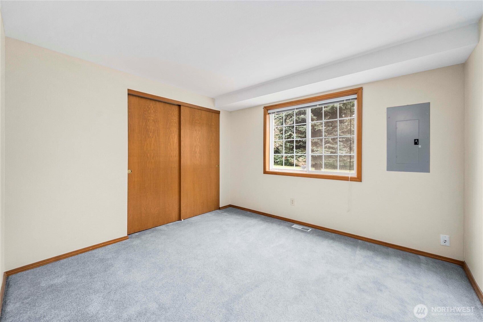 9405 Rich Road Southeast Olympia, WA 98501 - Photo 11 of 25 an empty room with windows