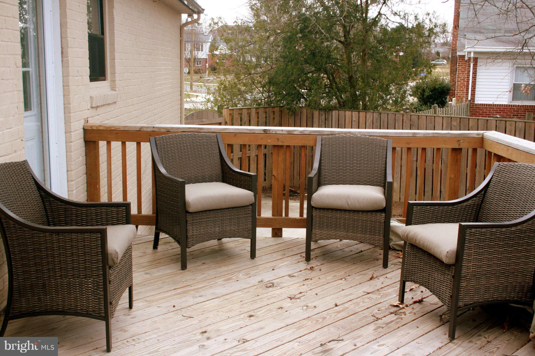6024 Craig Street Springfield, VA 22150 - Photo 11 of 30 Deck