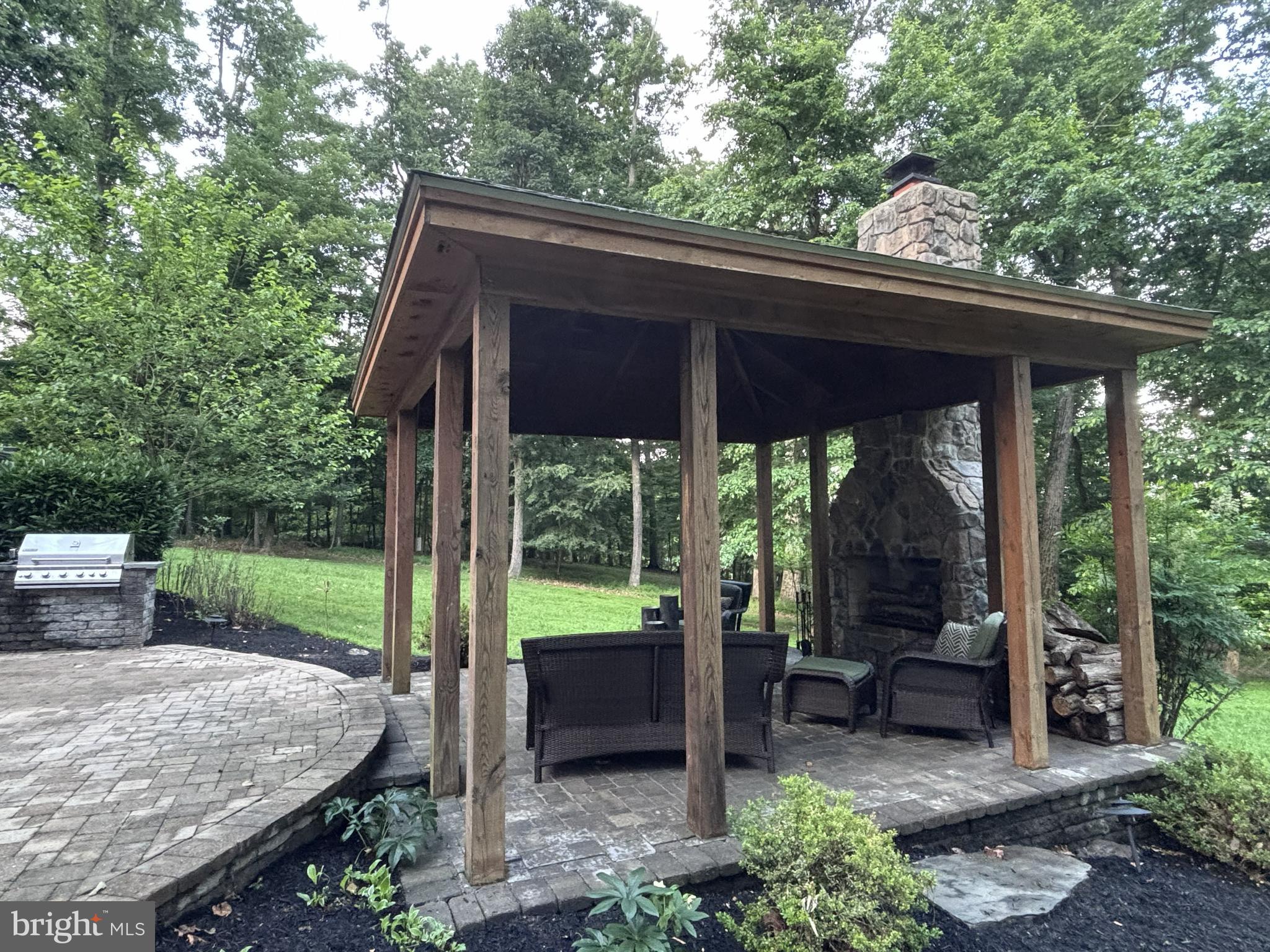15058 Frederick Road Woodbine, MD 21797 - Photo 4 of 5 Gazebo