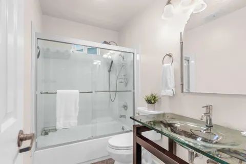 $1,249,000 | 722 Gleneagle Avenue, Hayward, CA 94544