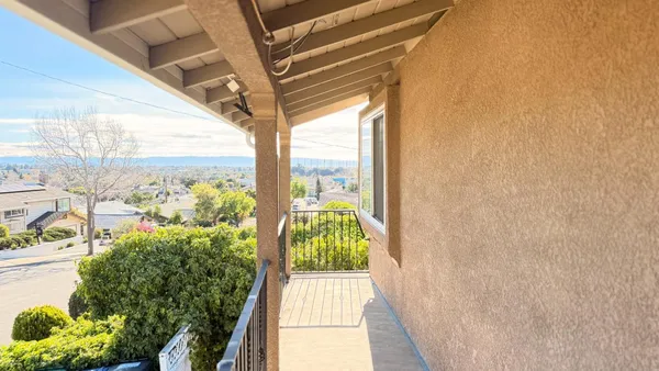 $1,288,888 | 722 Gleneagle Avenue, Hayward, CA 94544