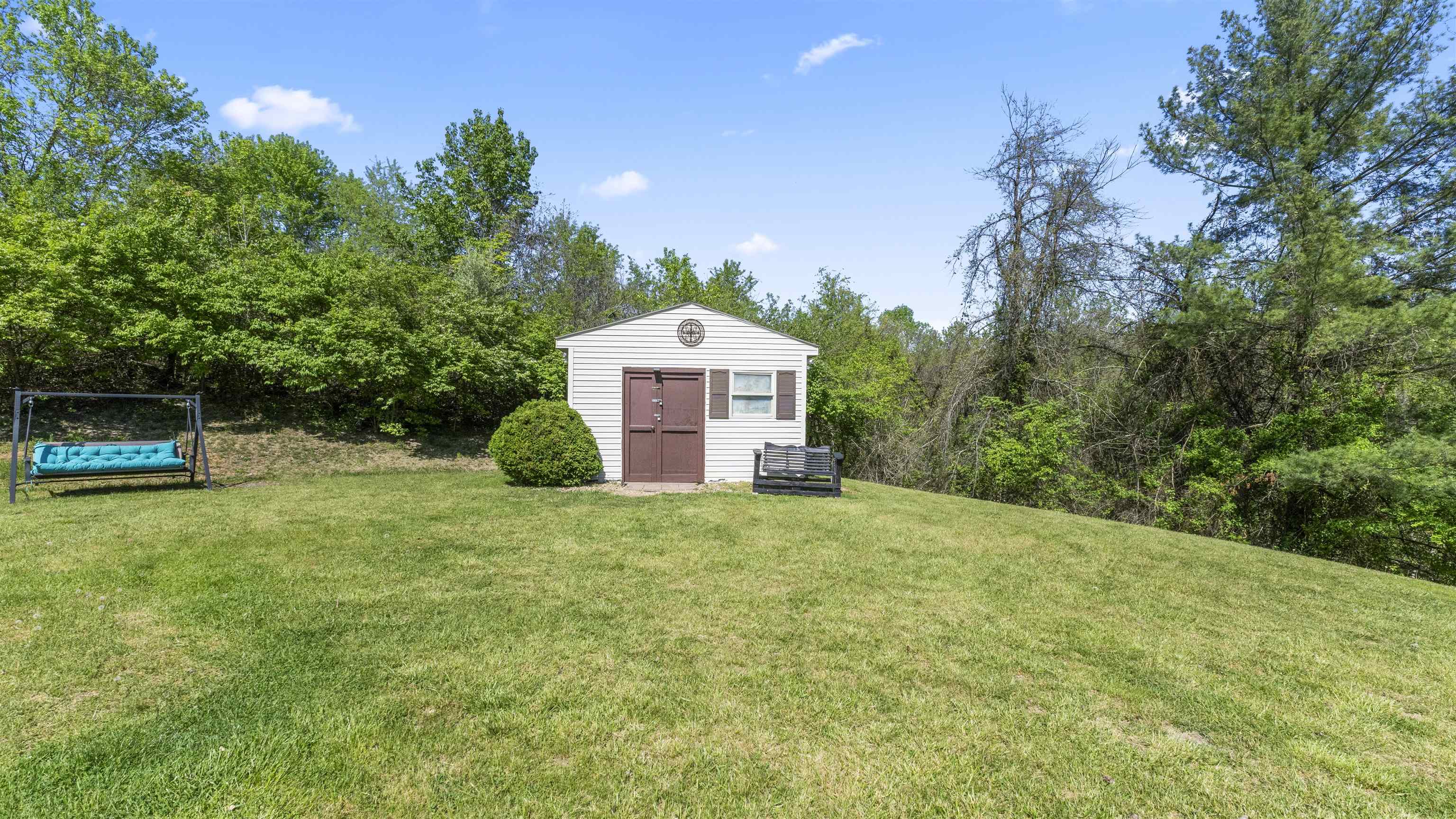 8026 Hall Ridge Road Ashland, KY 41102 - Photo 25 of 31 Gallery Image 25