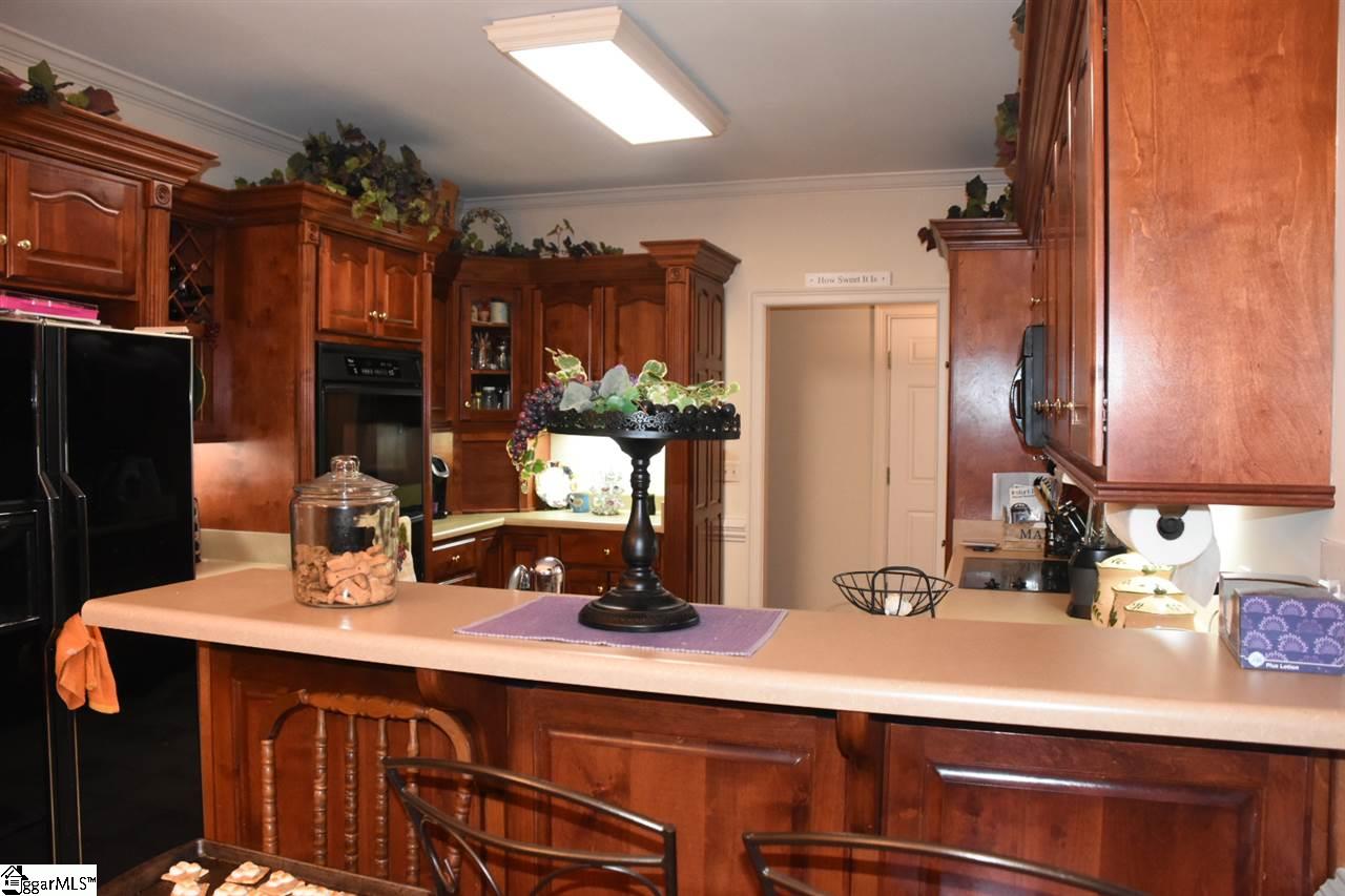 318 Providence Way Easley, SC 29642 - Photo 7 of 35 Gallery Image 7