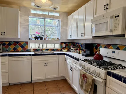 $4,100,000 | 862-64 C Avenue, Coronado, CA 92118