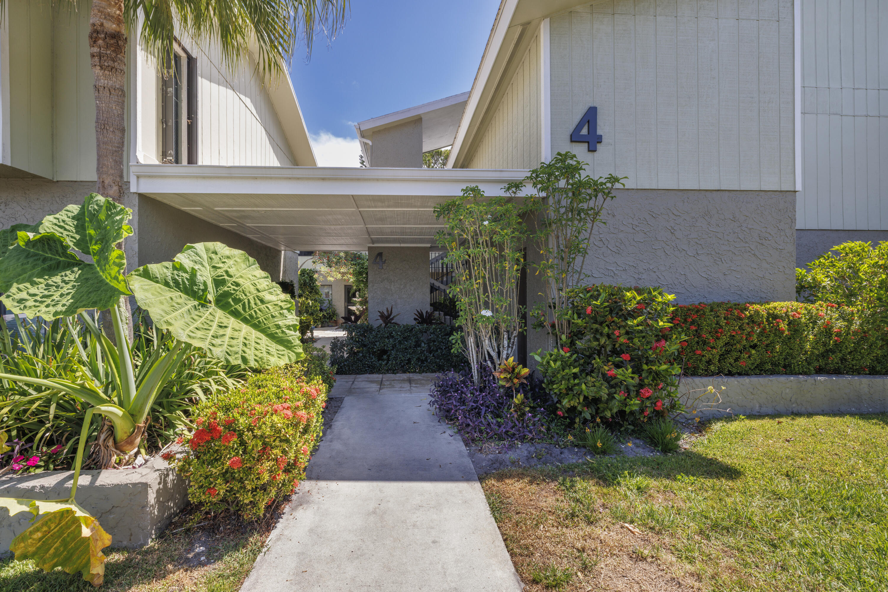 800 Northwest Fork Road, Unit 48 Stuart, FL 34994 - Photo 4 of 48 untitled-5