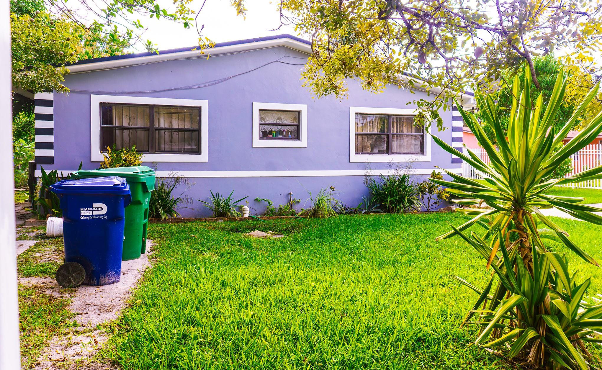 1290 Northeast 144th Street Miami, FL 33161 - Photo 3 of 15 Photo 3