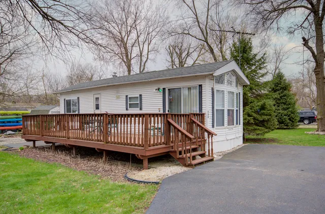 $88,900 | 8 Bluegill Circle, Wilmington, IL 60481