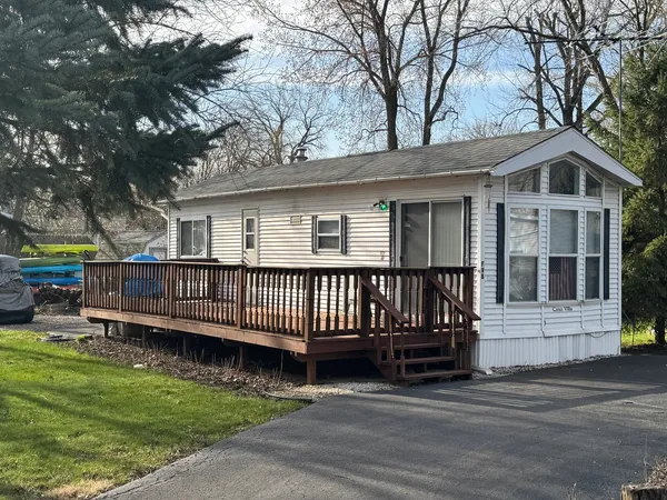 $88,900 | 8 Bluegill Circle, Wilmington, IL 60481