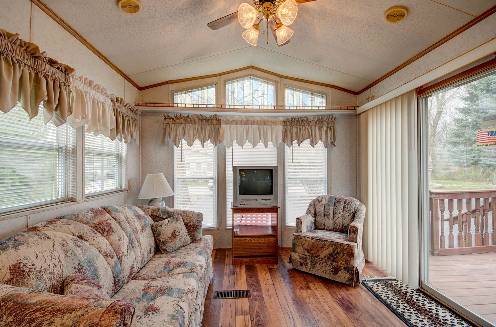 8 Bluegill Circle Wilmington, IL 60481 - Photo 4 of 29