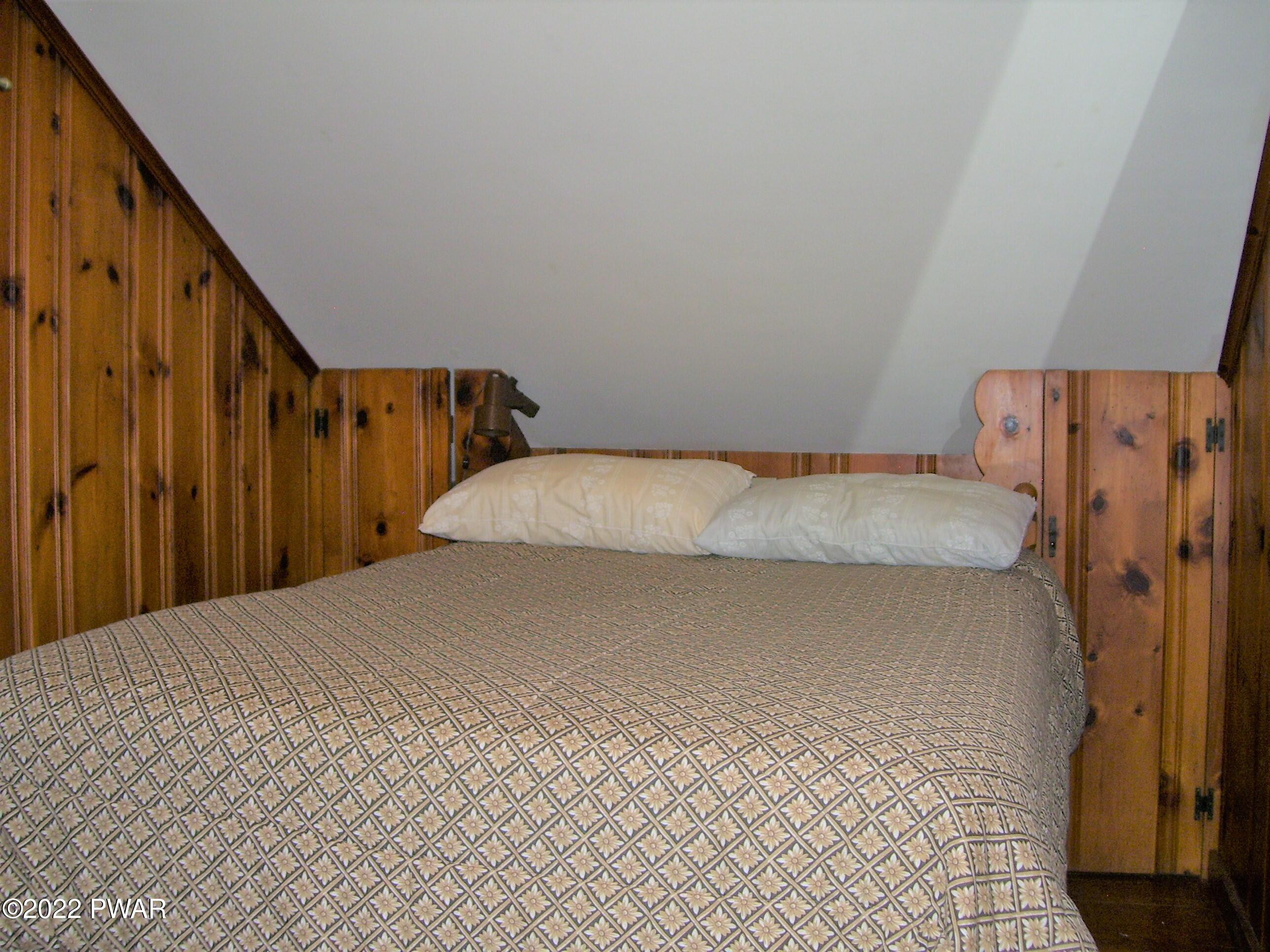 50 Paupack Point Road Hawley, PA 18428 - Photo 33 of 59 Bedroom 3