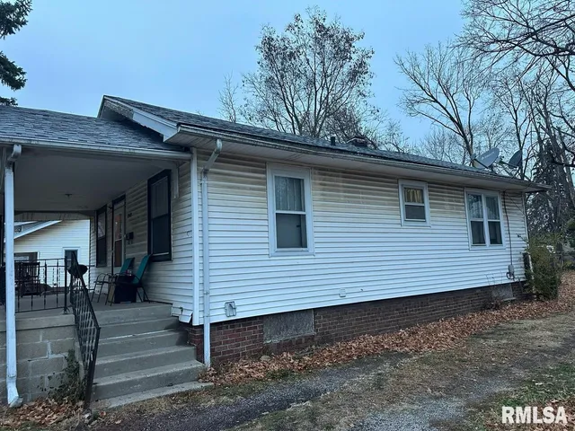 $44,900 | 1909 East Cedar Street, Springfield, IL 62703